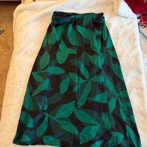 Banana Republic Black and Green Leaf Midi Skirt